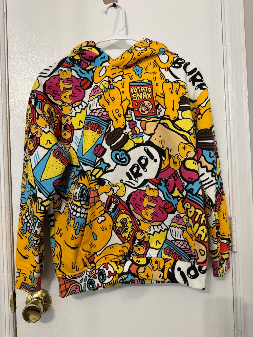 H&M Colorful Trippy Garfield Food Snack Hoodie Sweatshirt Boys 12/14 pullover